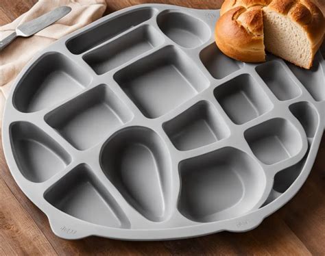 Do You Spray Silicone Muffin Cups? Exploring the Quirks of Baking with Silicone